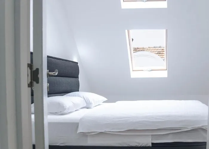 شقة Engadin's Center